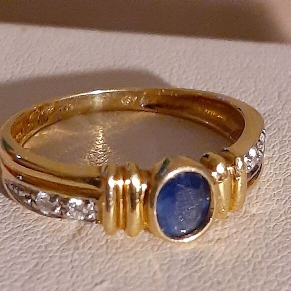 18k solid yellow gold blue sapphire and diamond ring size 6 marked 750 - Picture 5 of 6